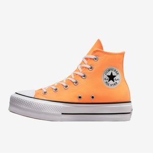 Converse Chuck Taylor All Star Lift Platform (size 7)